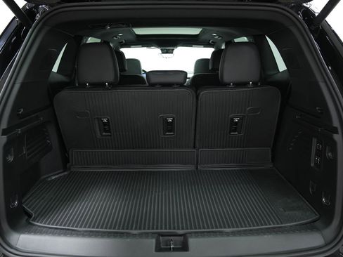 New 2026 Buick Enclave Avenir w/ Super Cruise Package image 11