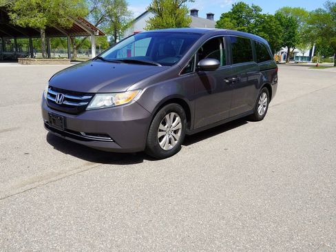 Used 2015 Honda Odyssey EX image 2