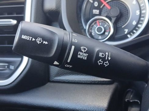 Used 2023 RAM 1500 Lone Star AWD/4WD image 7
