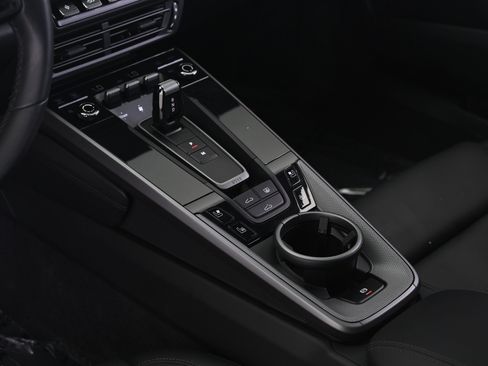 Used 2022 Porsche 911 Carrera S RWD image 29