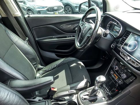 Used 2017 Buick Encore Preferred FWD image 22