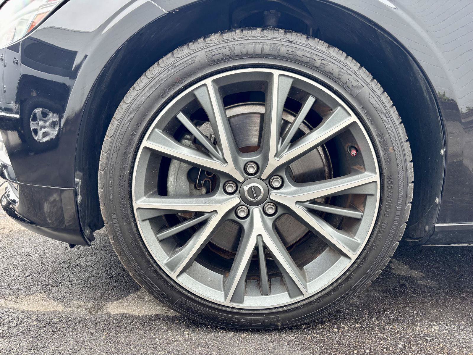 Used 2017 Volvo S90 T6 Momentum w/ Vision Package AWD/4WD image 27