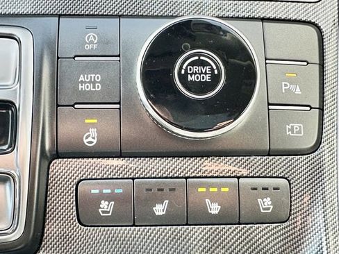 Used 2023 Hyundai Santa Fe Limited image 14