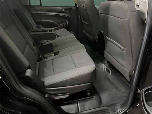 Used 2019 Chevrolet Tahoe 4WD w/ Remote Keyless Entry Package image 12