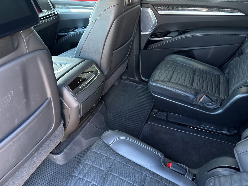 Used 2025 Cadillac Escalade V w/ LPO, Floor Liner Package AWD/4WD image 12