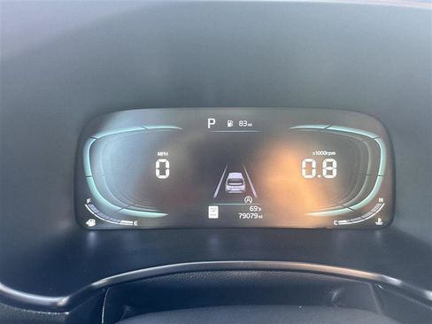 Used 2023 Kia Soul LX w/ Option Group 015 FWD image 19