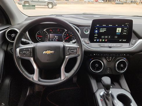 Used 2025 Chevrolet Blazer LT w/ Convenience Package image 6