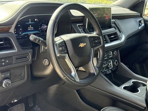Used 2023 Chevrolet Tahoe Premier image 9