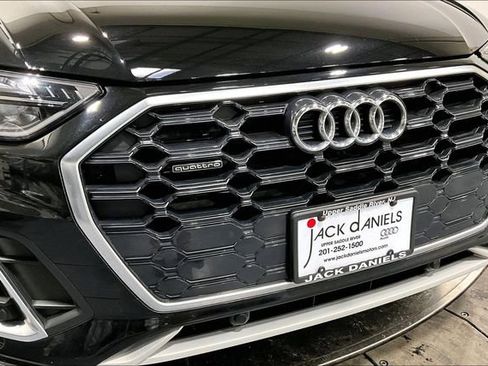 Used 2023 Audi Q5 2.0T Premium w/ Convenience Package image 29