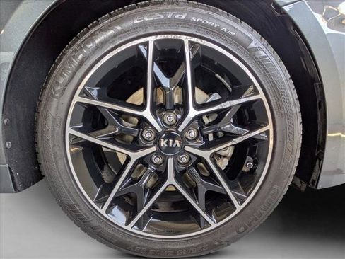 Used 2020 Kia Optima SE FWD image 23