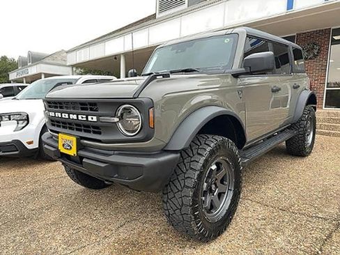 New 2025 Ford Bronco 4-Door w/ Sasquatch Package image 5