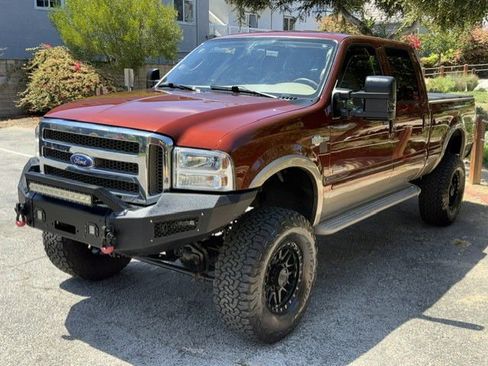 Used 2005 Ford F250 4x4 Crew Cab Super Duty image 4
