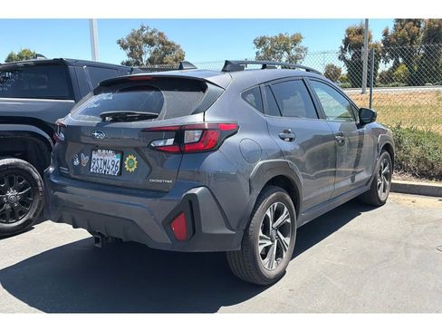 Used 2025 Subaru Crosstrek 2.0i Premium AWD/4WD image 5