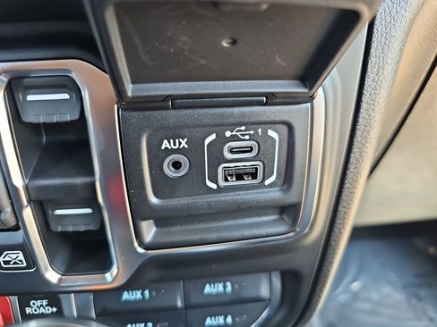 New 2026 Jeep Wrangler Unlimited Rubicon image 25