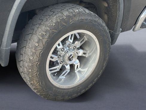 Used 2020 Chevrolet Silverado 2500 LTZ w/ LTZ Premium Package AWD/4WD image 5