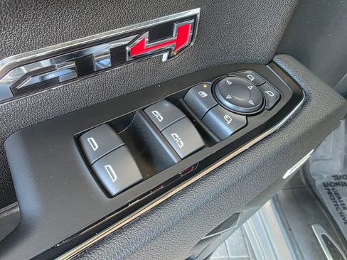 Used 2025 GMC Sierra 1500 AT4 AWD/4WD image 22