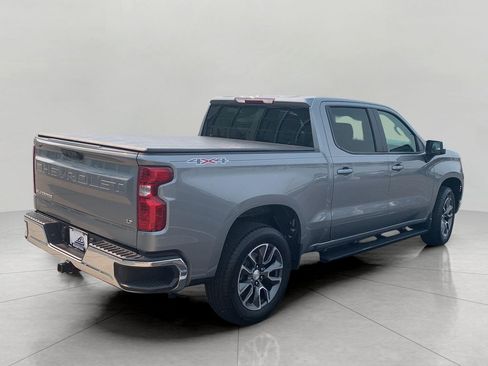 Used 2024 Chevrolet Silverado 1500 LT AWD/4WD image 7