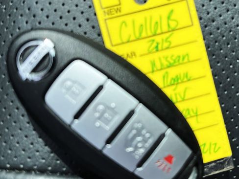 Used 2015 Nissan Rogue SL w/ SL Premium Package image 23