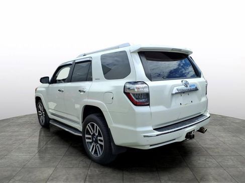 Used 2017 Toyota 4Runner Limited AWD/4WD image 4