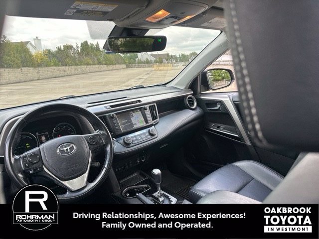 Used 2018 Toyota RAV4 Limited AWD/4WD image 9