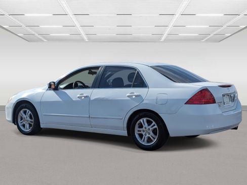 Used 2006 Honda Accord SE image 3