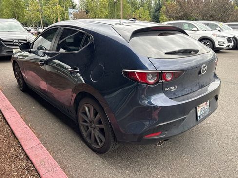 Used 2020 MAZDA MAZDA3 AWD Hatchback w/ Preferred Pkg image 3