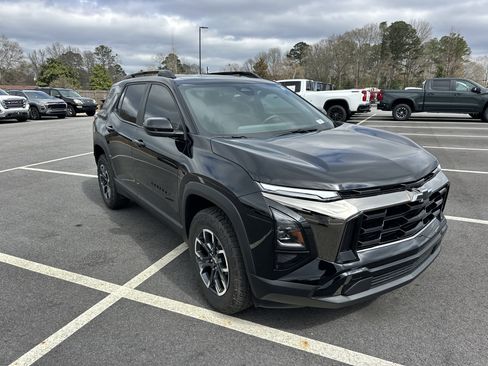 Certified 2026 Chevrolet Equinox ACTIV image 3