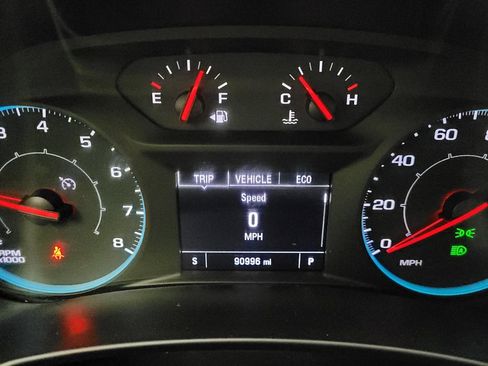Used 2021 Chevrolet Equinox LS AWD/4WD image 23
