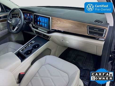 Certified 2024 Volkswagen Atlas SE image 31