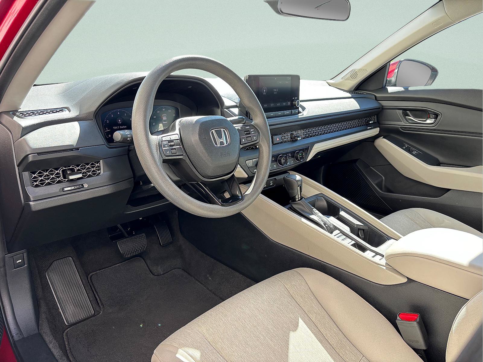 Certified 2023 Honda Accord EX image 13