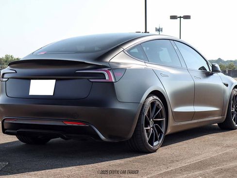 Used 2024 Tesla Model 3 Performance image 8