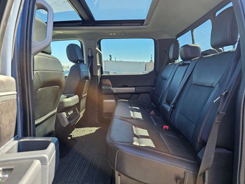 Used 2023 Ford F350 Lariat w/ Lariat Ultimate Package AWD/4WD image 17