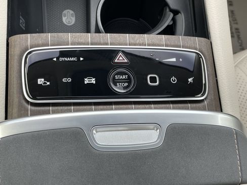 New 2026 Mercedes-Benz EQS 400 4MATIC SUV image 33