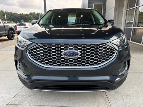 Certified 2024 Ford Edge SEL w/ Convenience Package AWD/4WD image 11