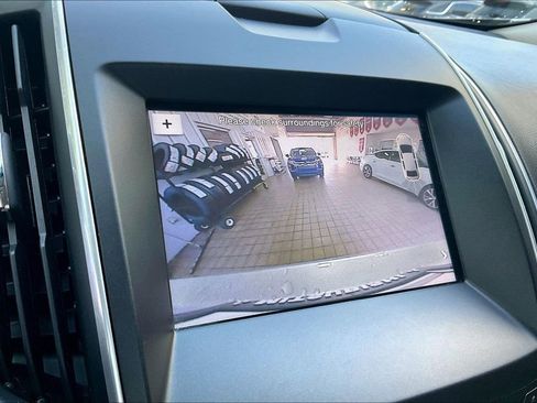 Used 2017 Ford Edge Titanium w/ Equipment Group 301A image 12