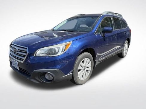 Used 2017 Subaru Outback 2.5i Premium AWD/4WD image 2
