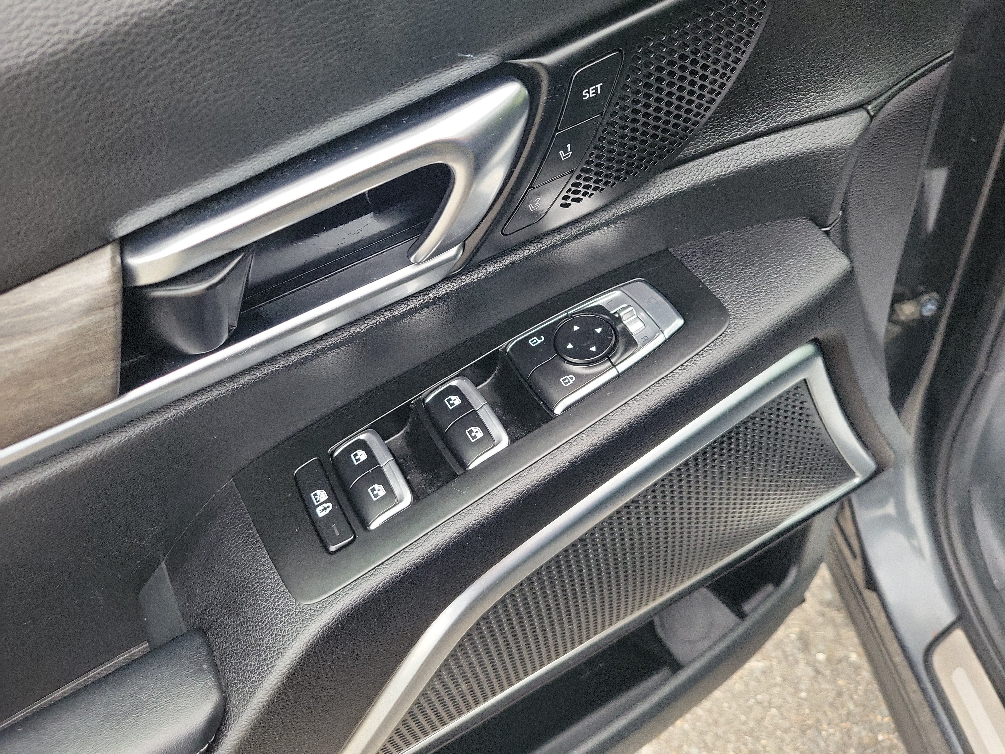 Used 2021 Kia Telluride SX w/ SX Prestige Package AWD/4WD image 21