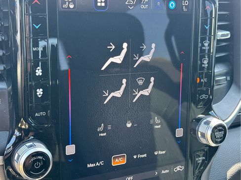 Used 2023 RAM 1500 Big Horn AWD/4WD image 10