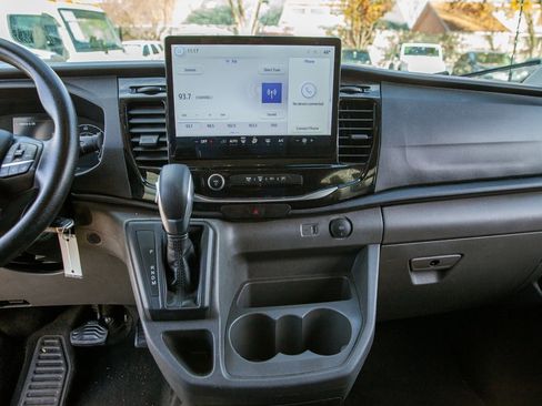 Used 2023 Ford Transit 350 XLT image 16