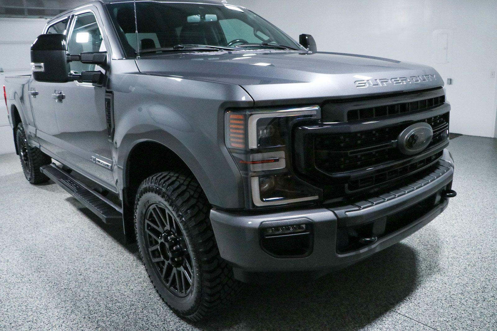 Used 2022 Ford F250 Lariat w/ Black Appearance Package AWD/4WD image 5