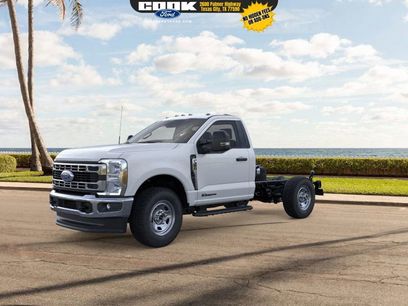 New 2025 Ford F350 XL w/ XL Chrome Package