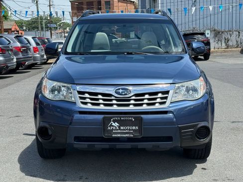 Used 2013 Subaru Forester 2.5X Premium AWD/4WD image 3