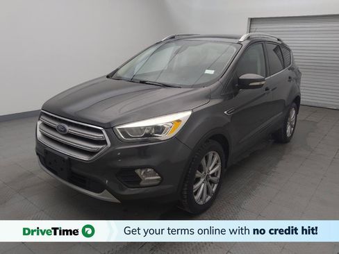 Used 2017 Ford Escape Titanium image 1
