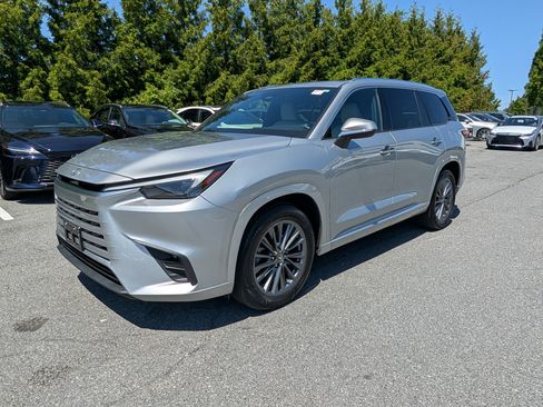 Used 2024 Lexus TX 350 AWD w/ Accessory Package (2T) image 7