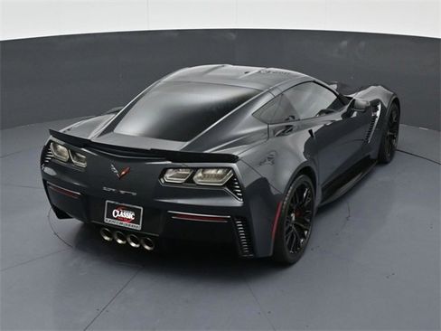 Used 2019 Chevrolet Corvette Z06 image 21