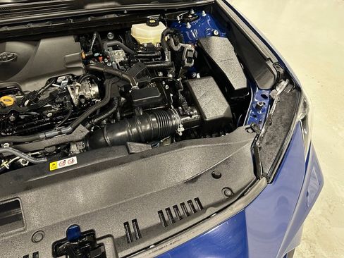 Used 2025 Toyota Camry SE image 69