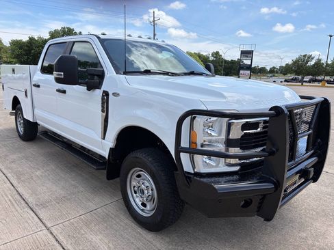 Used 2023 Ford F250 XL w/ 360-Degree Camera Package AWD/4WD image 7