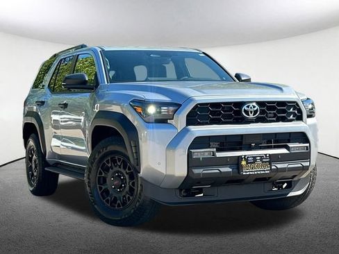 New 2026 Toyota 4Runner TRD Off-Road Premium AWD/4WD image 2