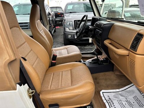 Used 1998 Jeep Wrangler Sport image 11