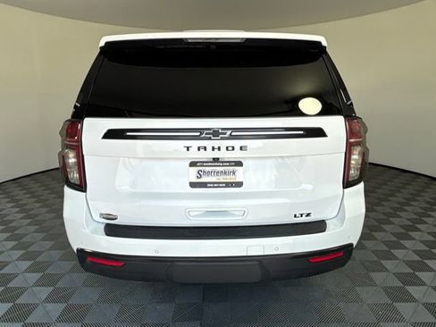 Used 2022 Chevrolet Tahoe LT w/ LT Signature Plus Package AWD/4WD image 39